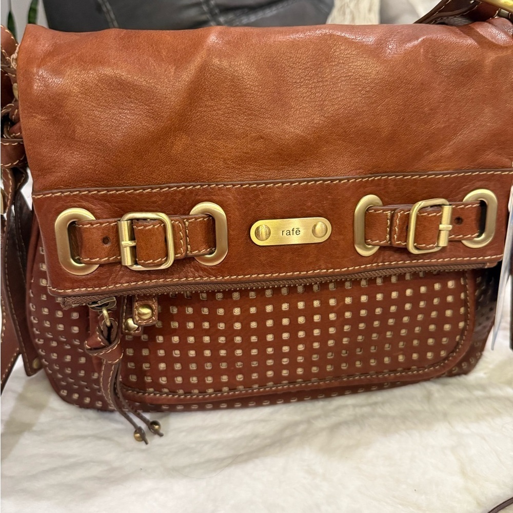 NWT Vintage Rafe Tan Crossbody Bag with Leather Material and Adjustable Strap - Picture 3 of 9